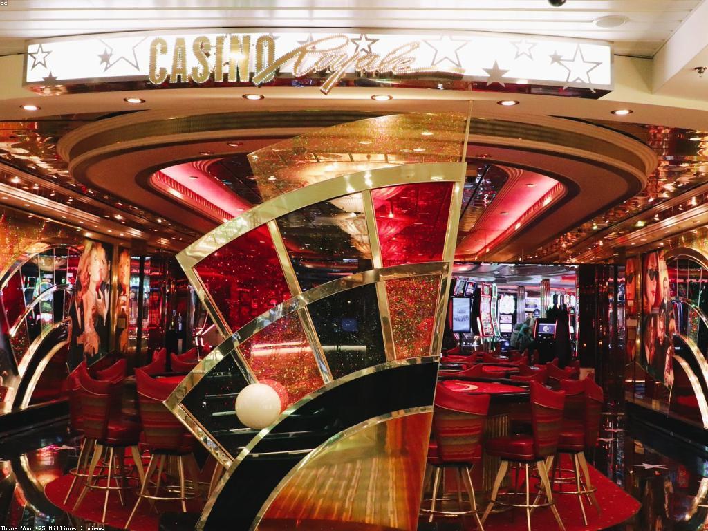 កាស៊ីណូ អនឡាញ និង ការលេងហ្គេមស្លോട്ട്